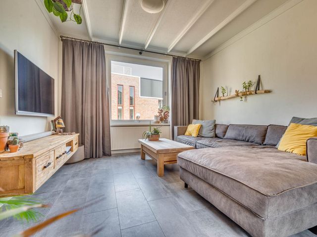 Hoogstraat 19, Tegelen