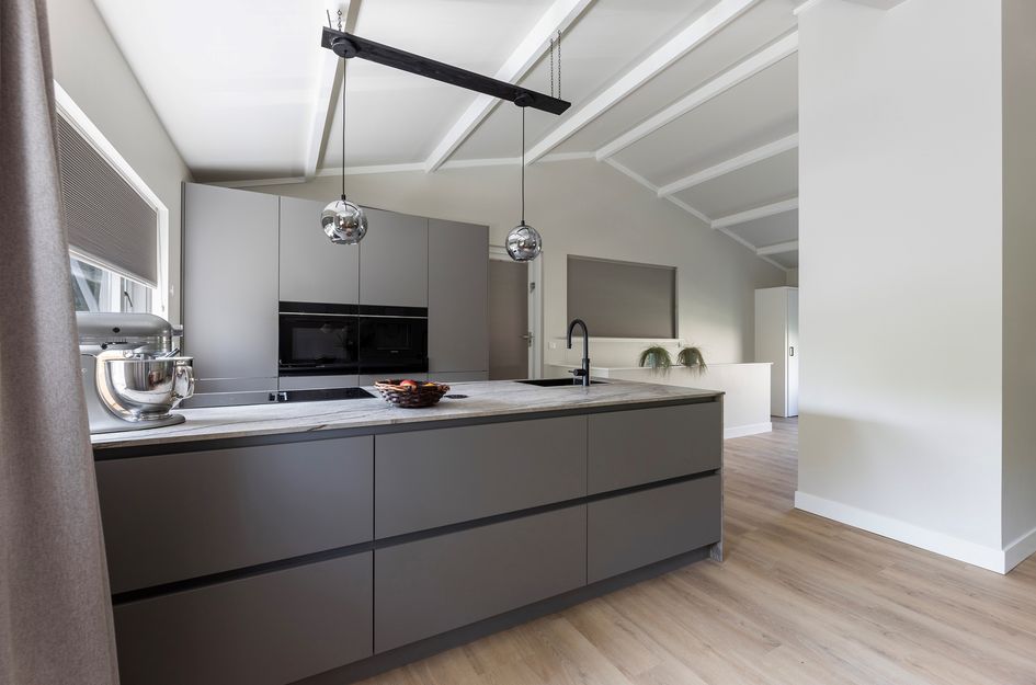 Bezoenstraat 8