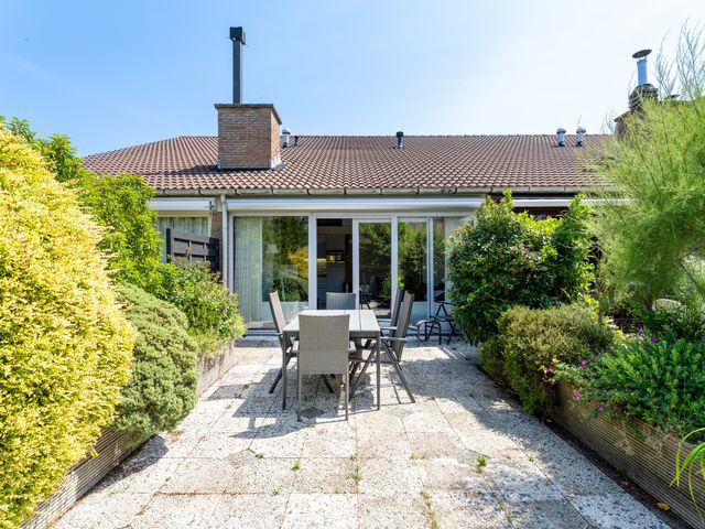 Sleedoornstraat 12, Cadzand