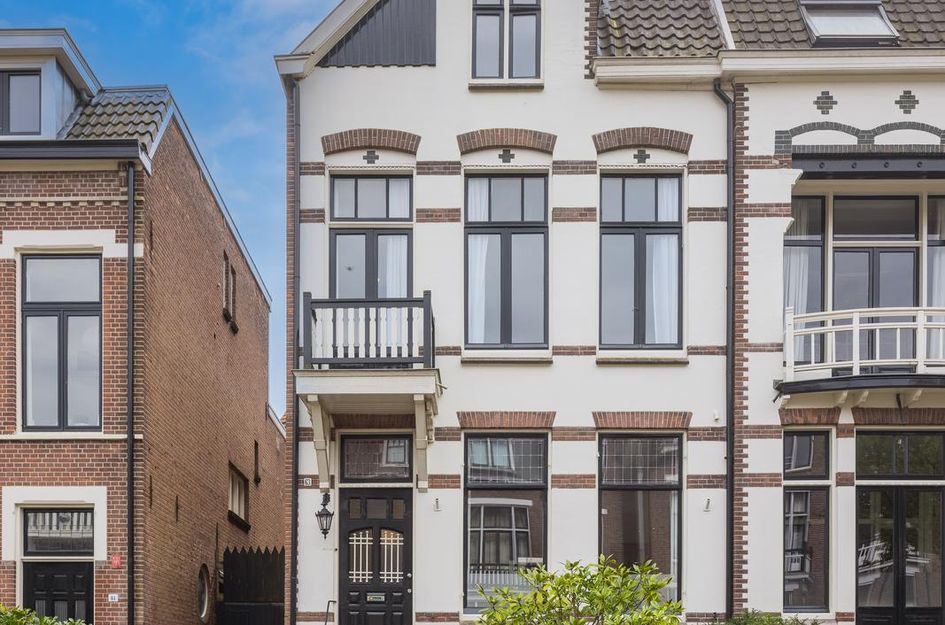 Burgemeester Weertsstraat 63