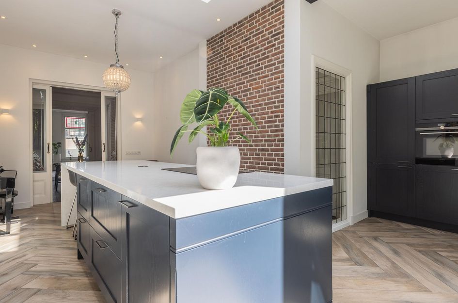 Burgemeester Weertsstraat 63