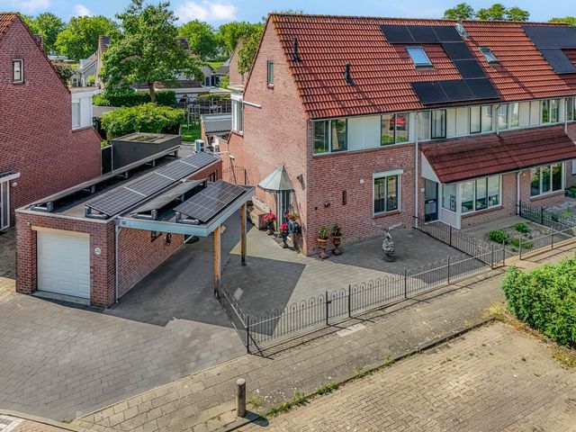 Mozartstraat 9, Tiel