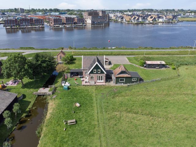 Wormerringdijk 7, Wormer