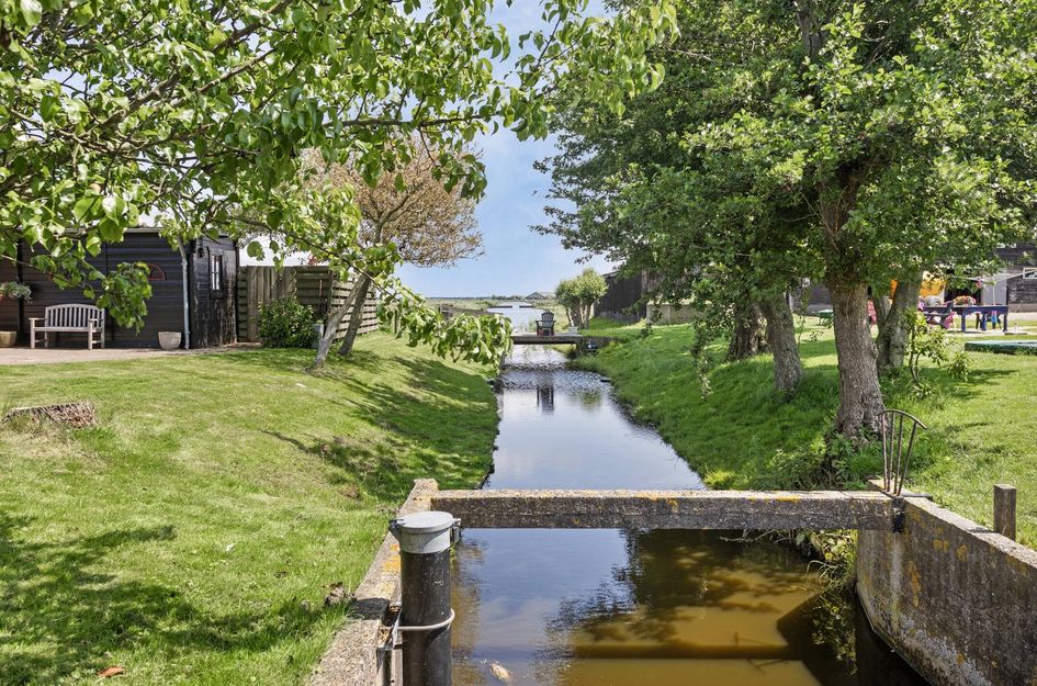 Wormerringdijk 7