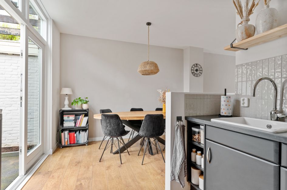 Kruislaan 28