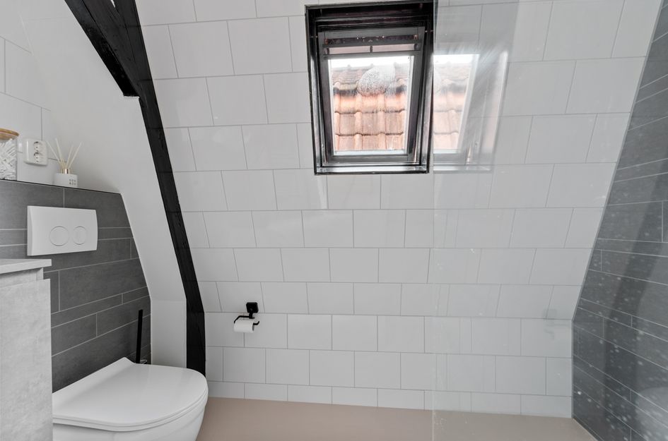 Kruislaan 28