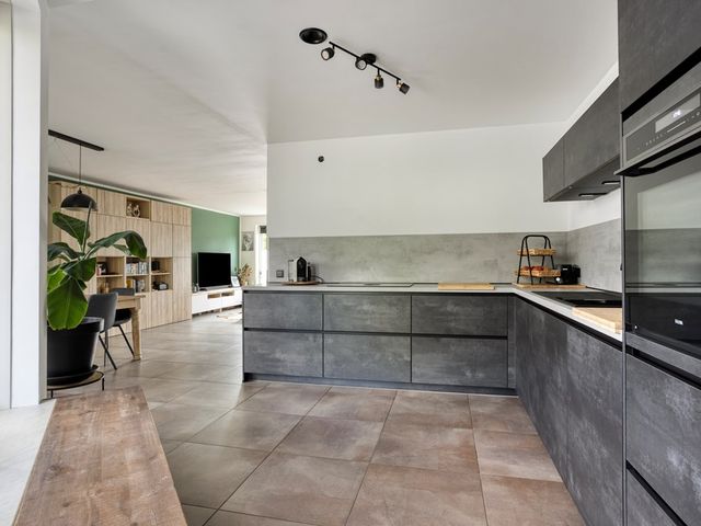 Beneluxstraat 122, Sas Van Gent