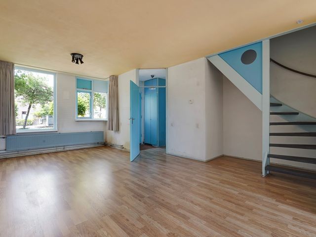 Valkenlaan 81, Delft