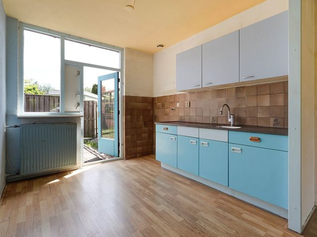 Valkenlaan 81, Delft