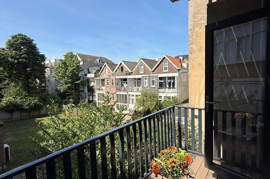 1e Middellandstraat 72B
