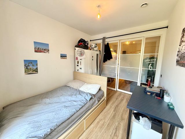 1e Middellandstraat 72B, Rotterdam