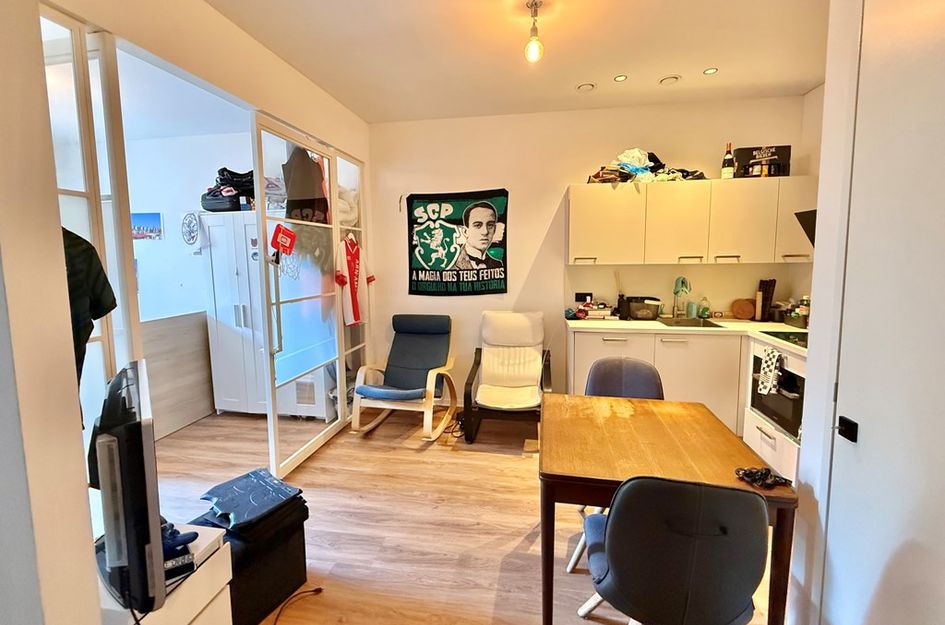 1e Middellandstraat 72B
