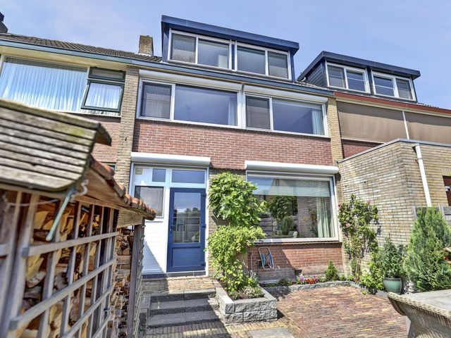 Kerklaan 92, De Lier