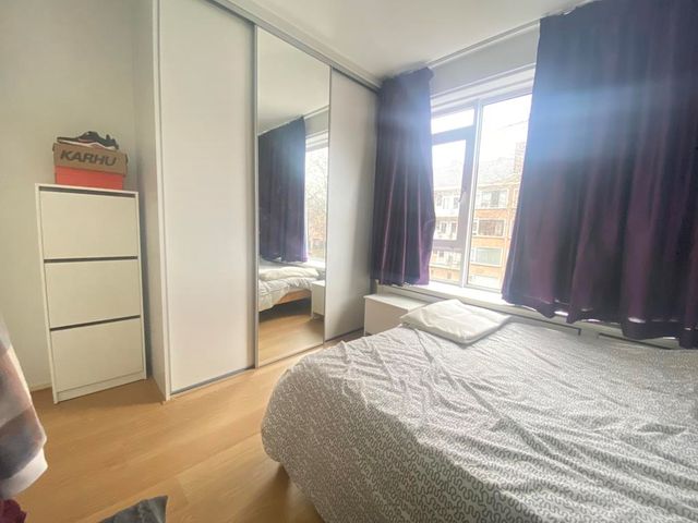 Koxhorn 16 2, Amsterdam