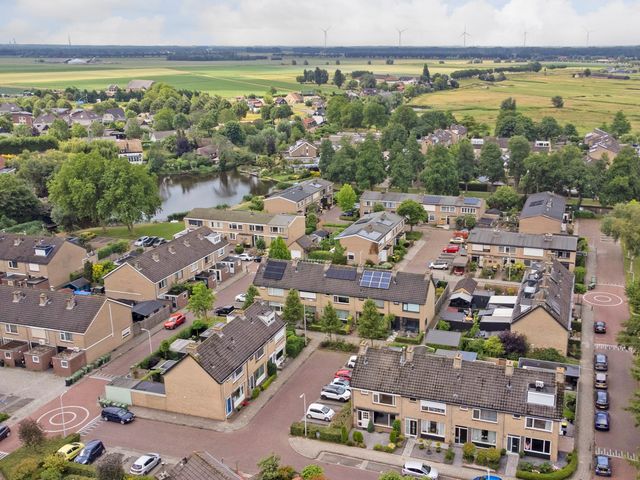 Kolgansstraat 8, Strijen