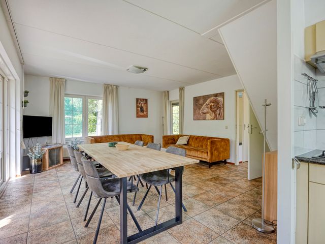 Binnenweg 12 68, Paasloo