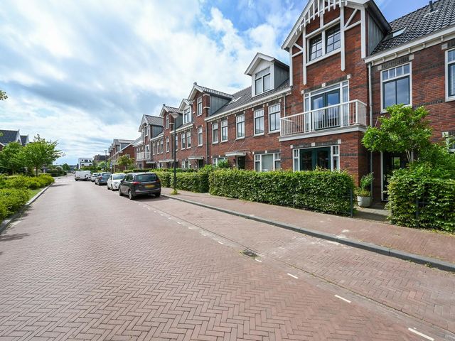 Nelly Sachslaan 23, 's-Gravenhage