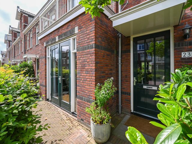 Nelly Sachslaan 23, 's-Gravenhage