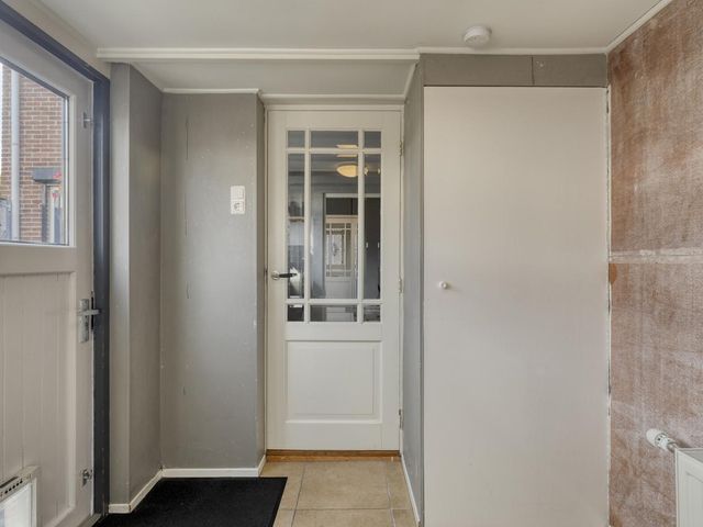 Kerkstraat 27, Bruinisse