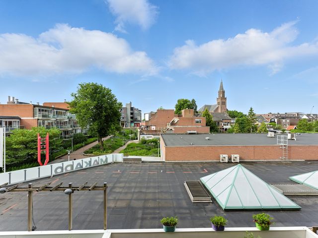 Nedersassen 8, Alblasserdam