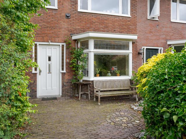 Pauwenstraat 7, Voorschoten