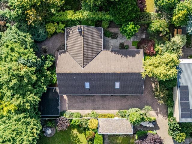 Van Hamellaan 32, Voorschoten