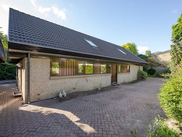 Van Hamellaan 32, Voorschoten