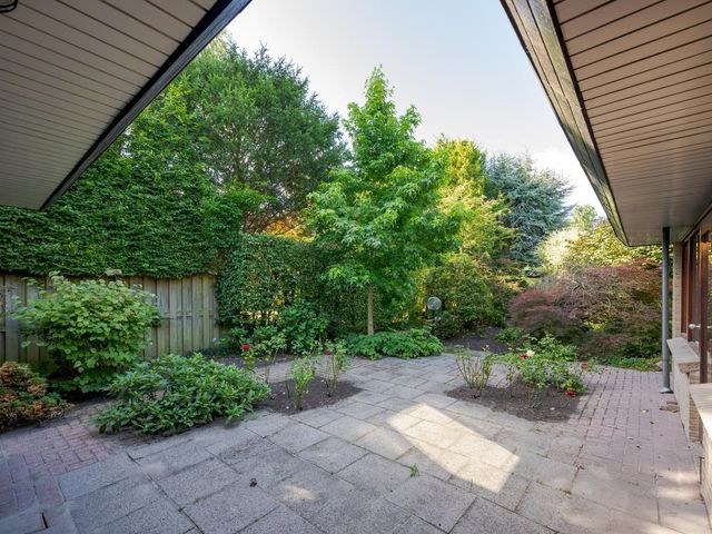 Van Hamellaan 32, Voorschoten