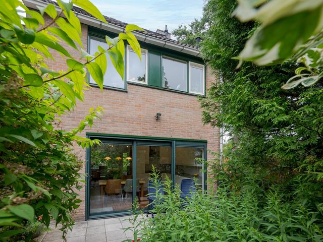 Floriszpad 13, Voorschoten