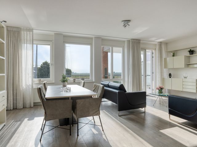 Handelskade 23, Oude-Tonge