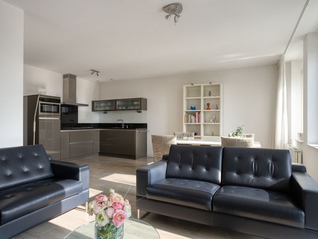 Handelskade 23, Oude-Tonge