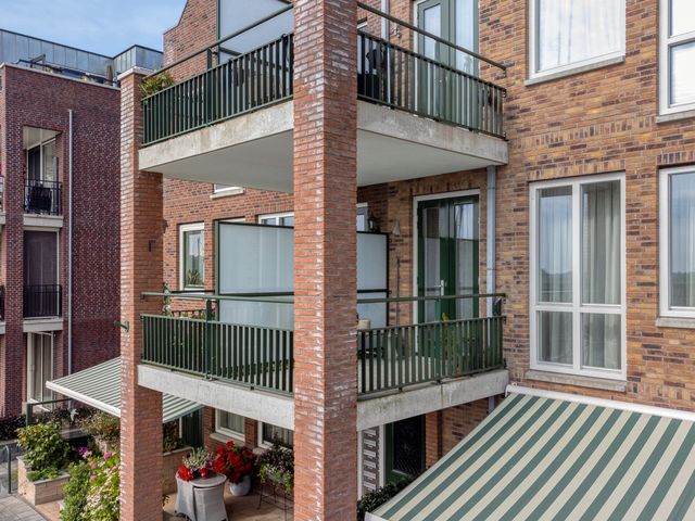Handelskade 23, Oude-Tonge