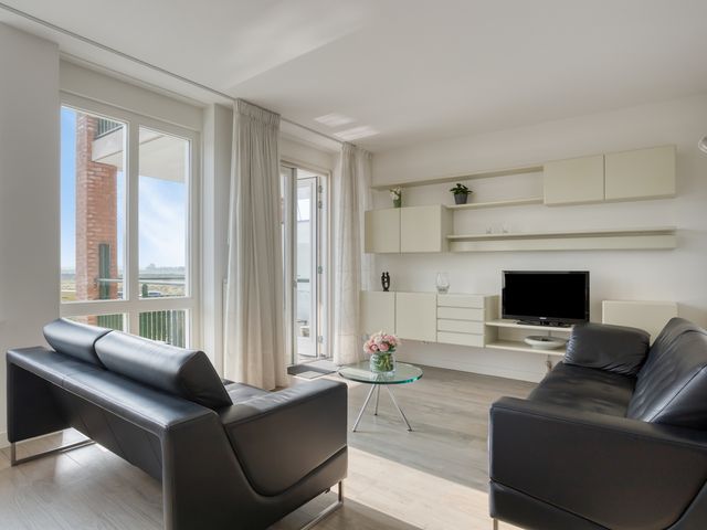 Handelskade 23, Oude-Tonge