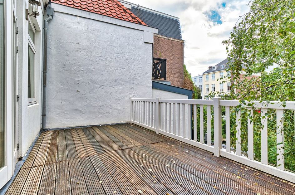 Noordeinde 89