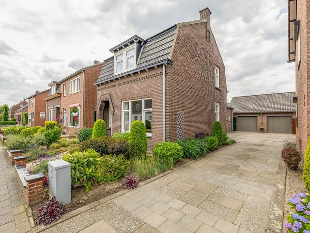 Keulseweg 120, Reuver