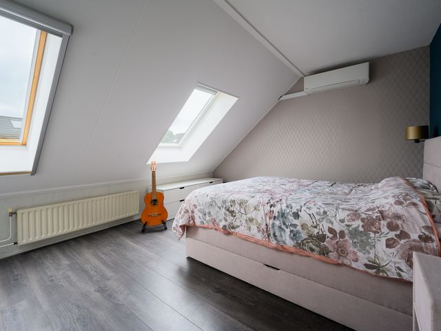 Lau Mazirelstraat 8, Spijkenisse
