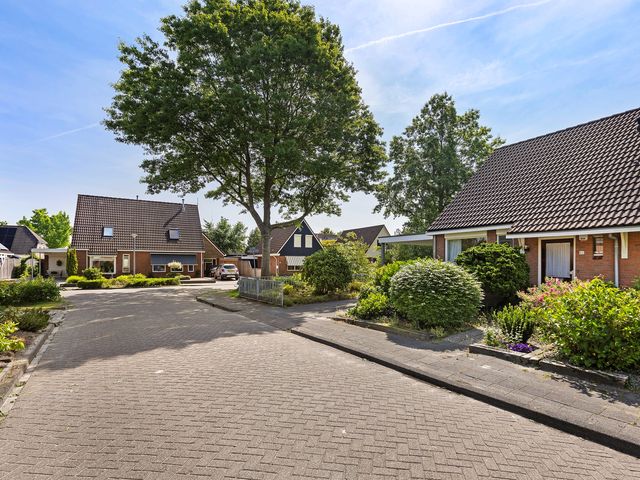 Van Ewsumstraat 62, Marum
