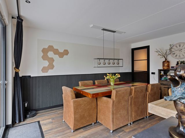 Rozenbottelstraat 13, Veenendaal