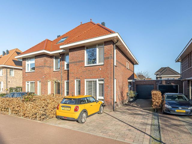 Paul van Ostaijenlaan 18, Berkel En Rodenrijs