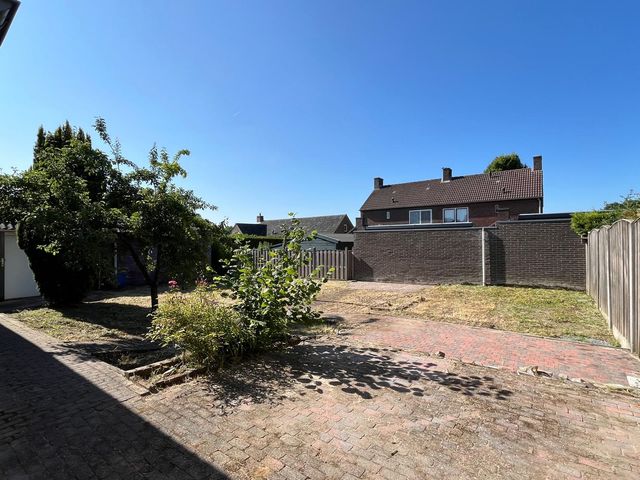 Mgr. Hanssenstraat 7, Broekhuizenvorst