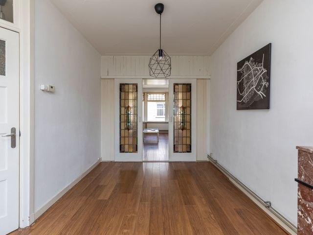 Luzacstraat 24B02, Rotterdam