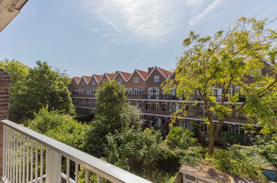 Luzacstraat 24B02
