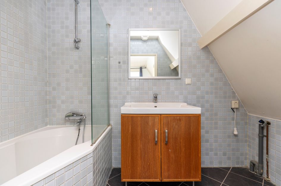 Luzacstraat 24B02