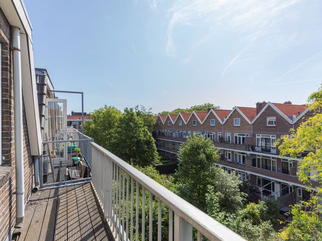 Luzacstraat 24B02, Rotterdam