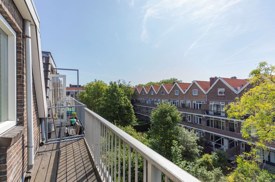 Luzacstraat 24B02
