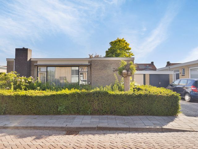Laan Van Barbestein 7, Heinkenszand