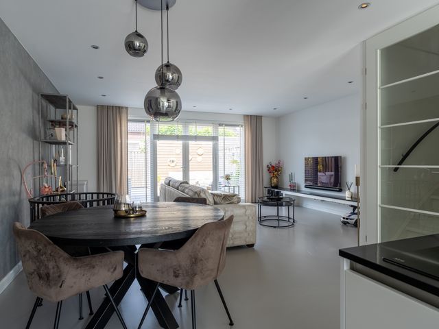 Boomgaard 37, Nieuwendijk