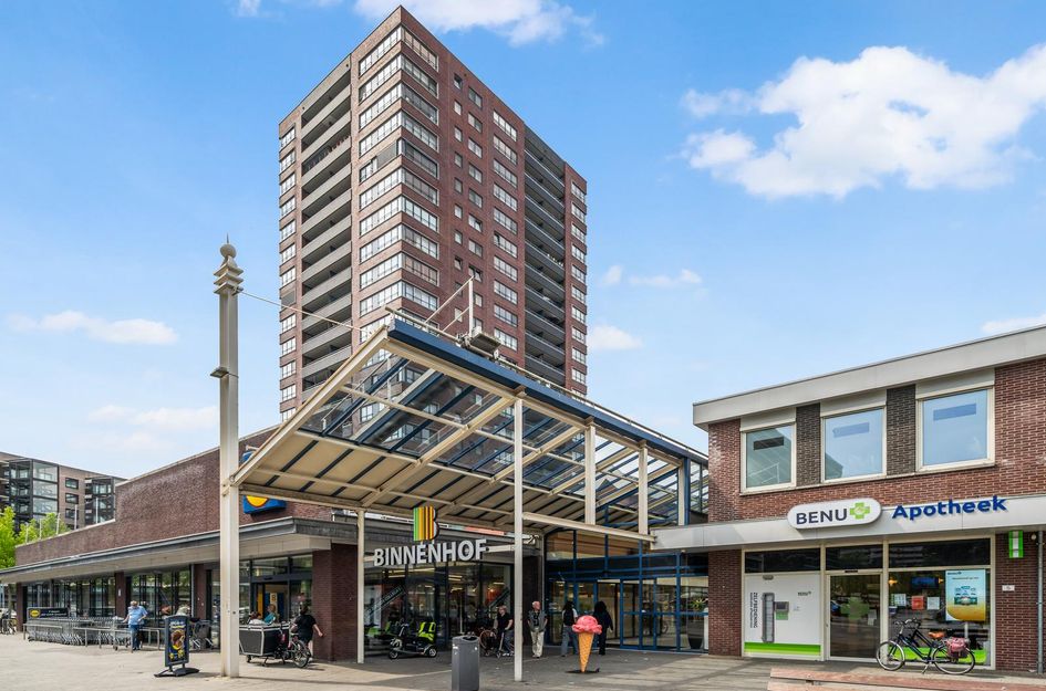Zernikeplaats 8