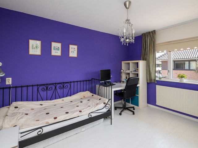 Boterbloem 28, Hendrik-Ido-Ambacht