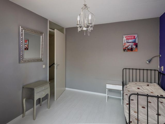 Boterbloem 28, Hendrik-Ido-Ambacht